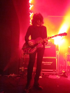 Live Chinnerys Southend Guitarist JD Roots