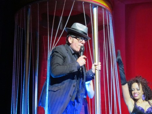 Elvis Costello gogo dancing IMG_7843