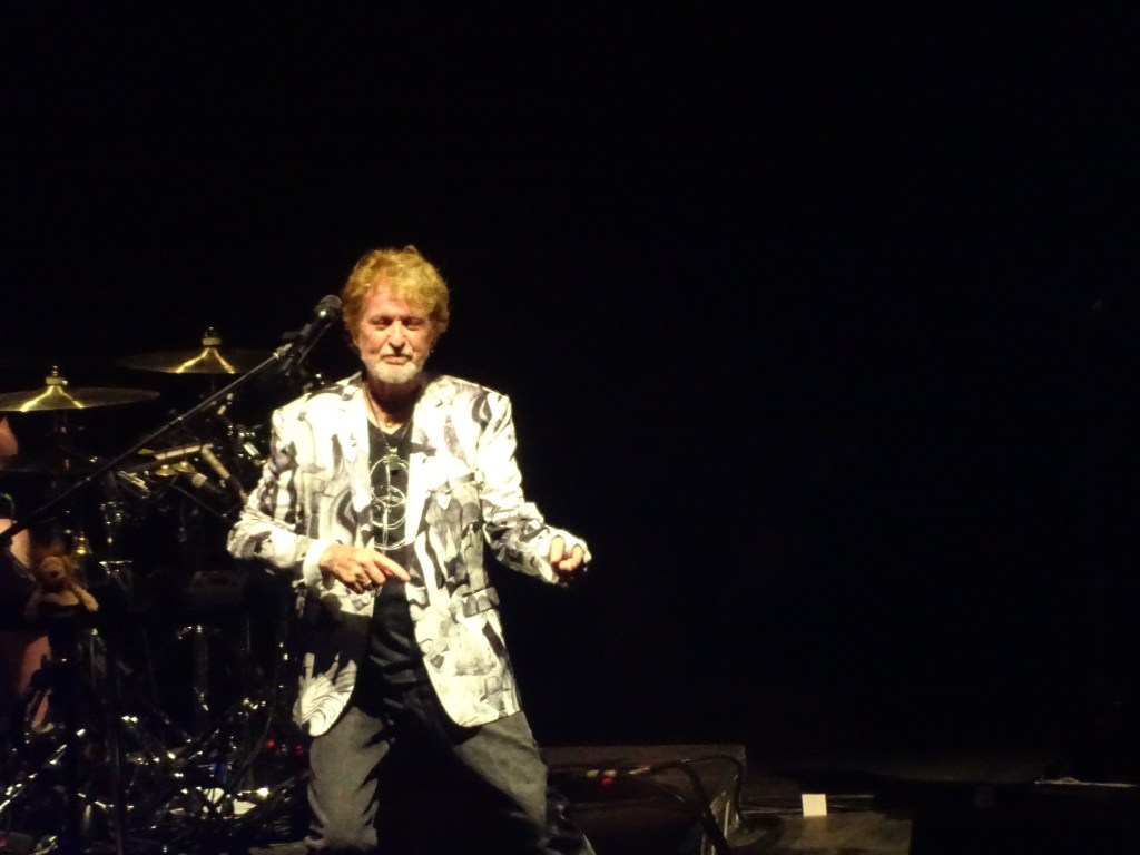 Yes Overcome Sparse Crowd at Stone Free Festival, O2&nbsp;Arena